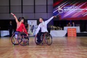 의정부시, 서봉원 선수 장애인 댄스스포츠 국제대회 1위